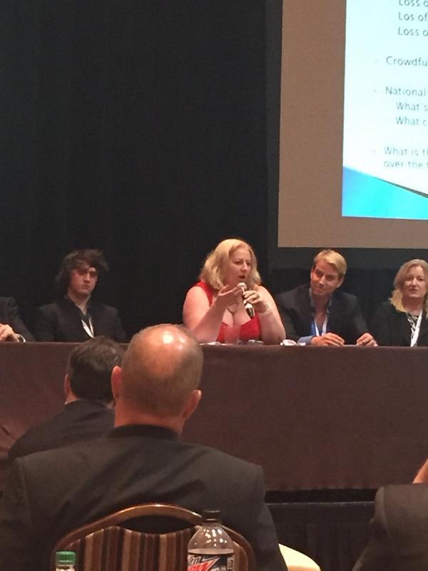 UND3RDOGstudios's tweet photo. Like her train of thought "bend the rules!" #crowdfunding #GCCB2014 #UDS #vegastech #vegasstartup http://t.co/h5MCFkog70