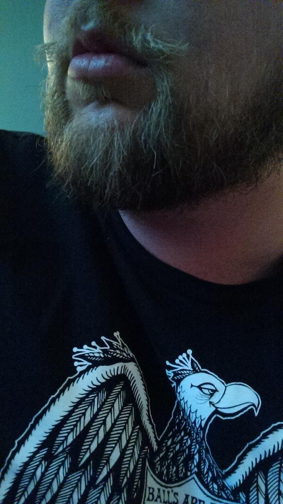 BeardsAndStache's tweet photo. Went with this look today. Why not.  lol http://t.co/rzJ1QDCUxn
