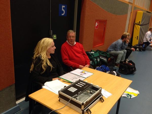 StichtingHZVC's tweet photo. Vandaag werd er weer gespeeld in de Hoofdklasse en 1e klasse. Veel spektakel en spannende wedstrijden http://t.co/kBBLdl5giI