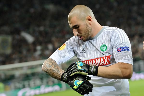 OnzeMondial's tweet photo. #InterSaintEtienne / #InterASSE : on a noté ce nouveau 0-0
http://t.co/eOk02yyCuA Ruffier l'ange-gardien #ASSE http://t.co/LE5MqKBodI