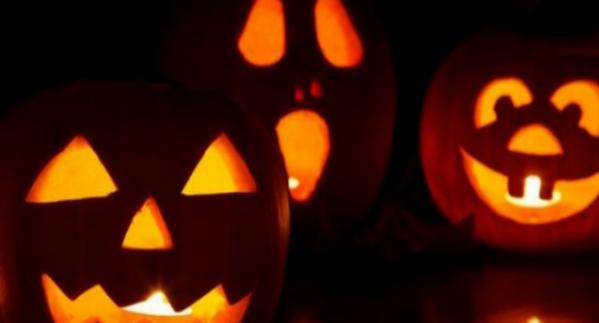 TheKellyOShow's tweet image. How to Have a Healthier Halloween  fitfluential.com/2014/10/how-to… by @fitnessandfeta #FitFluential