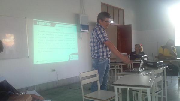javideportes's tweet photo. @cenamectachira @umiebtachira @PrensaZETachira @HectoRodriguez @HumbertGonzale1 Formación e Investigación http://t.co/Kj6JqxXZci