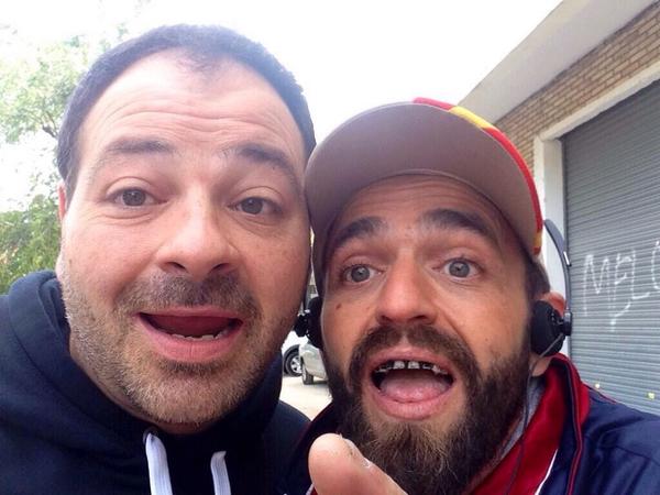 RellenitoMakei's tweet photo. Que grandeeeeee @YonyiArenas !!, "no tendrás na suelto por ahiiii" @taraskaTV @FDF_tv @Langui_Oficial #TaraskaFDF http://t.co/TPSMNqELoX