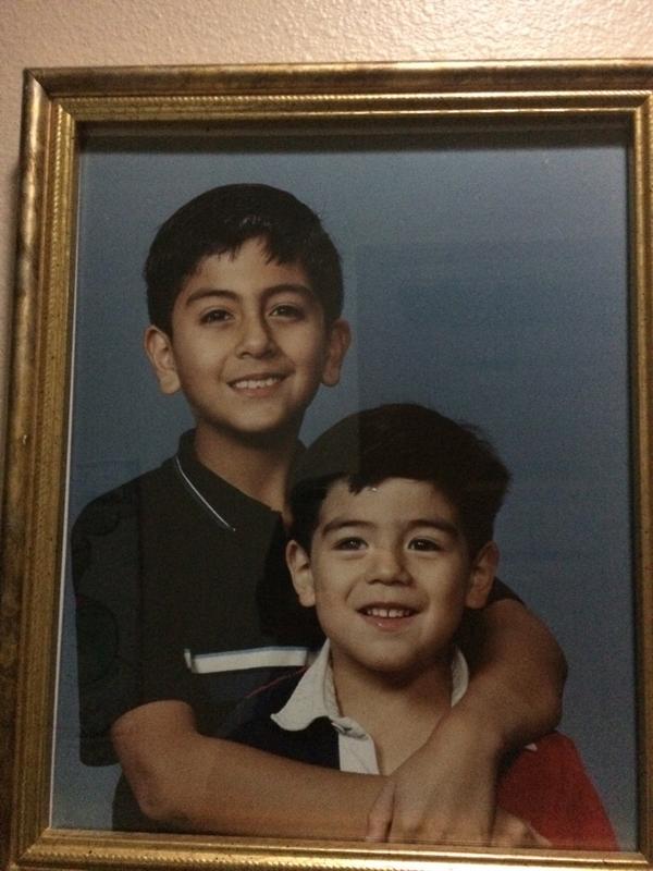 wlinares_'s tweet photo. #tbt pt 3 #nevercutyourownhair #notfilthy #youngwill http://t.co/2kGmDnbre9