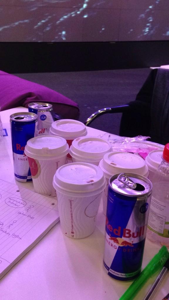 EleanaSk's tweet photo. That's how we roll #CiscoUC14 #23:45 #teamKent @UniKentCompPO @Domoconnor http://t.co/6fZrwOYZLJ