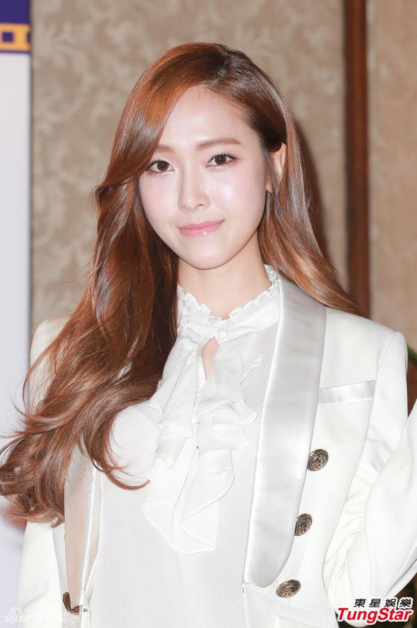 BeESic22's tweet photo. Jess @ Mission Hills press con by tungstar 5p http://t.co/FayyifIOOO  http://t.co/C063C9oMV1 http://t.co/kpDvhILHAw http://t.co/u3BH6H125r