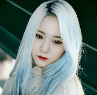 Happy birthday my beloved twin, Krystal Jung 