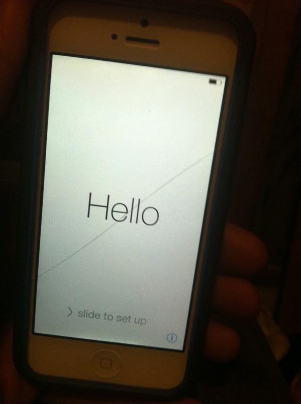 JKalanick's tweet photo. iPhone 5 any carrier needs SIM card $50 cash http://t.co/9iiS1oZB6b