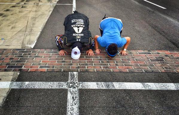 SunocoRacing's tweet photo. Now @JeffGordonWeb's fuel man for #Team24, Travis' favorite racing moment so far was winning @IMS this season. #MBTFC http://t.co/PGlDW8NLlo