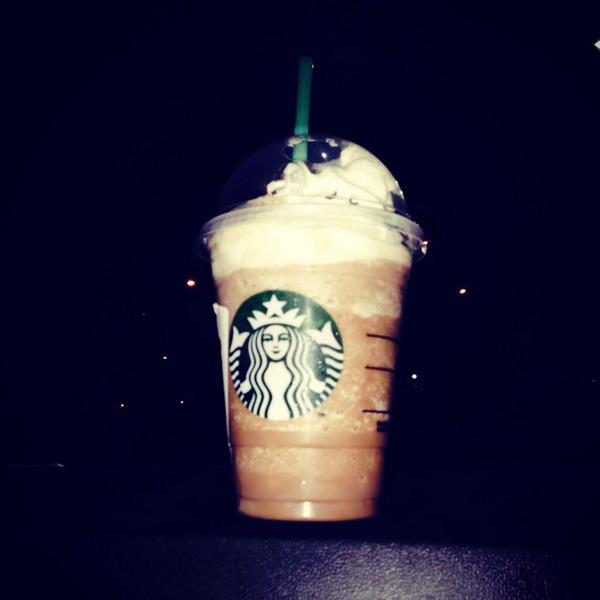 coreybell100's tweet photo. I love Starbucks 🍵🍵🍩🍩 http://t.co/HO2JYeIp1N