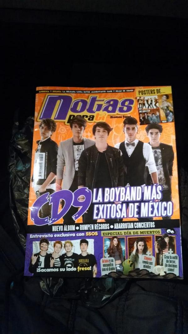 Rocio_rt16's tweet image. Ya tengo la revista @somosCD9 @JosDice @bryanmouque @soyalonsovillal @soyfreddyleyva @soyalannavarro  yesta cool los❤