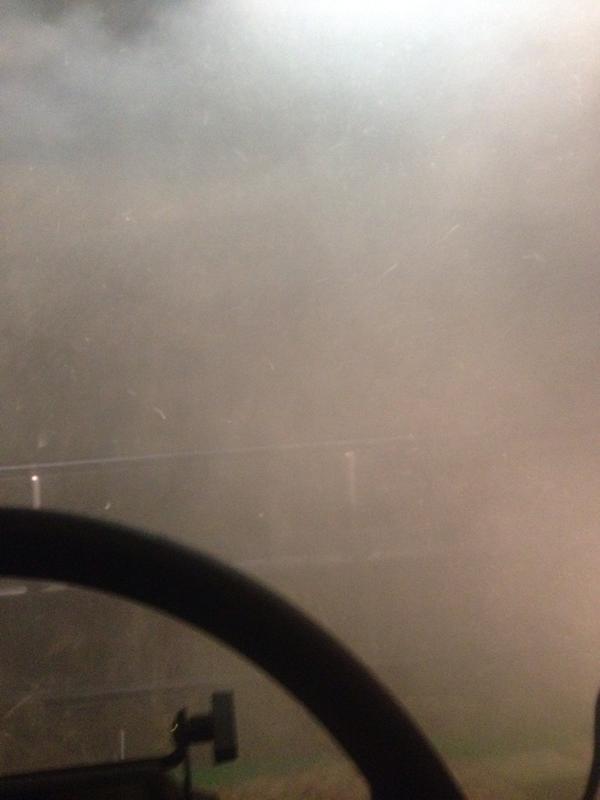 FarmerPaully's tweet photo. Why you need auto steer...#cantsee #dustybeans #ontag #beans14 http://t.co/0gd3fvQYsp