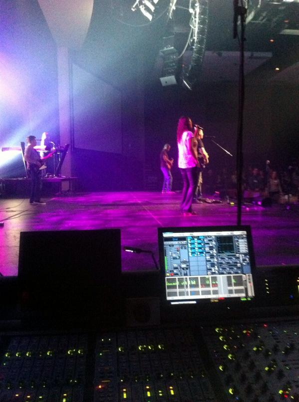 RodneyWegemer's tweet image. Here's a different view for Thursday night....