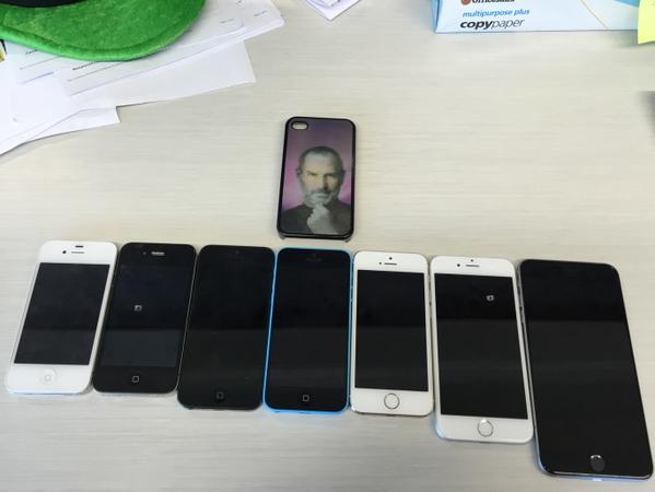 rowbotnz's tweet image. The evolution of the iPhone.
