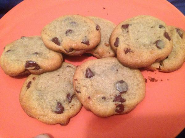 GuruOfGanja's tweet photo. #FDBclique can make cookies too @IJMVHO @CBStock67 @Arian_Alba @Jersey_Drew @mikerotondo86 @PsychoOnWallSt @Hemptres http://t.co/r7TmyIkj88