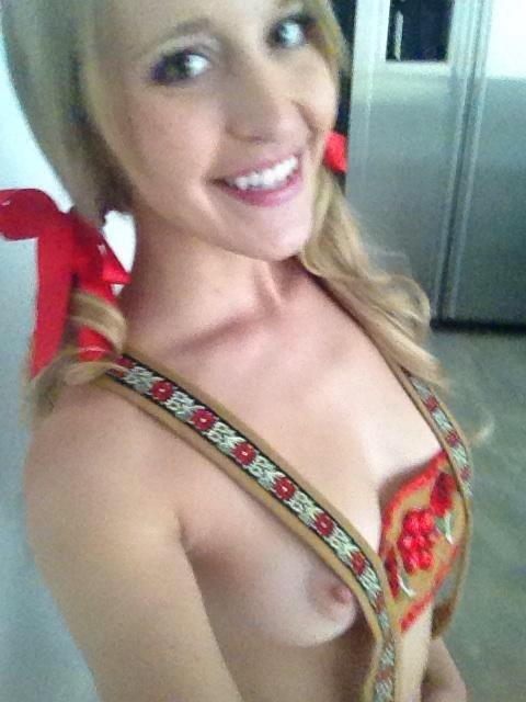 thegingerbanks tweet picture