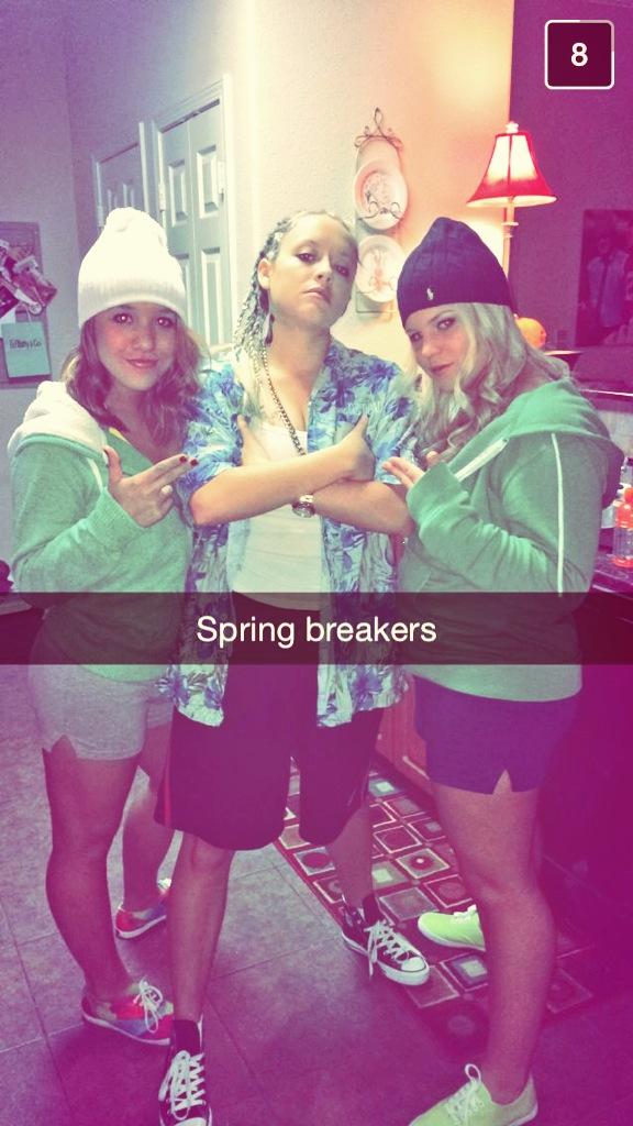 JessJess8's tweet photo. Sprangggg Breakkkkk😎 http://t.co/fufZhZmI61