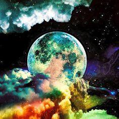 janileighcohen's tweet photo. "@Emmalie_Ann: @GuruSamsara @enter_yourself #PinealPic Loove the moon http://t.co/L9fseNDVRJ"
