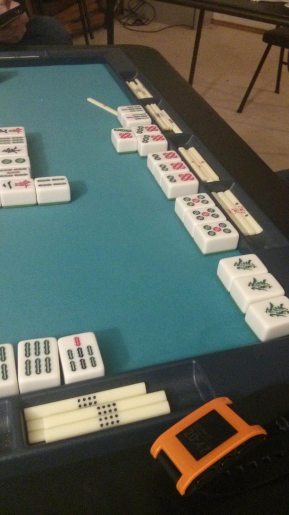 Xelecium's tweet photo. ...and @Kaeilash wins #MahjongNight with a closed 4 triplets (Yakuman!) in the second hand of the game. http://t.co/M0bdhzUE5U