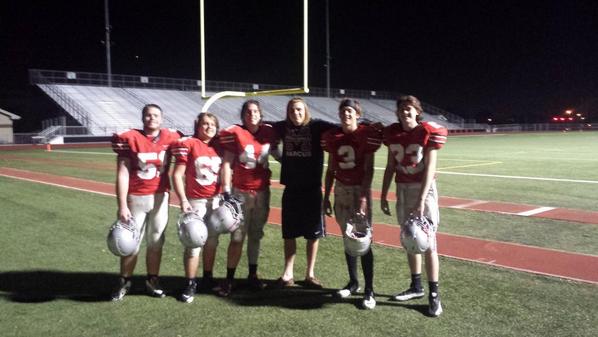Clayton_rutz's tweet photo. Family right here @Jacob_nyboer @BobcatParker @DillonHughes82 @tristani_pt http://t.co/QUqD2utW5j