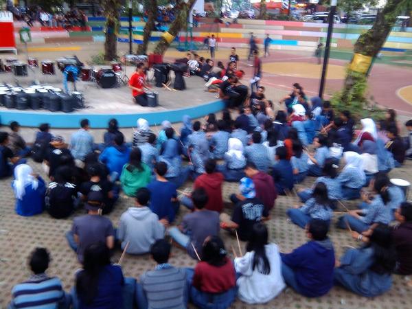 Come join us, taman musik with <a href="/USBP_/">USBP</a> <a href="/infobdg/">BANDUNG ᮘᮔ᮪ᮓᮥᮀ</a>