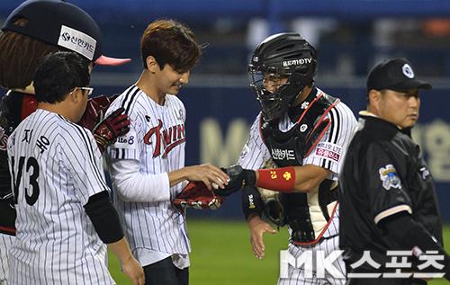 埋め込み画像への固定リンク