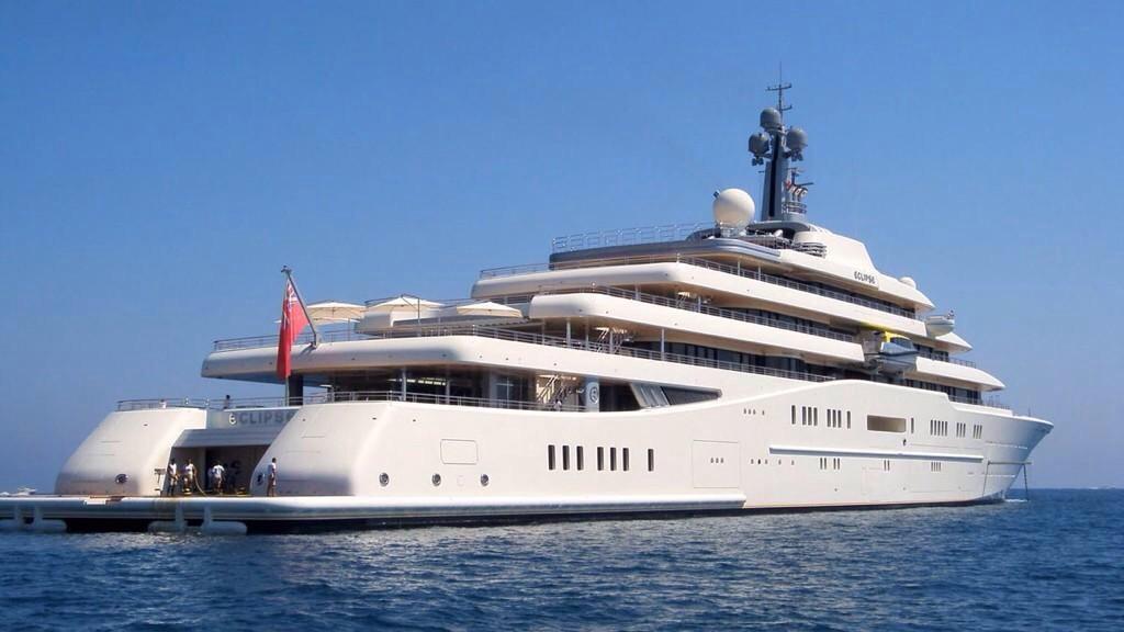Happy birthday Roman Abramovich! *bows* 