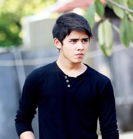 Aliando Syarief  (@alysyriief) on Twitter photo 