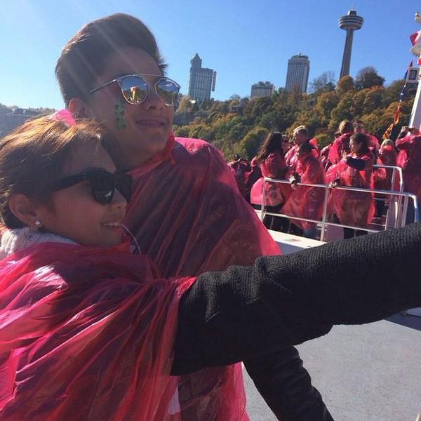 wildflowe1985's tweet photo. #KathNielInCanada #NiagraFalls © starmagicphils © http://t.co/D6s83HnaVf http://t.co/zA3tpZSAUx