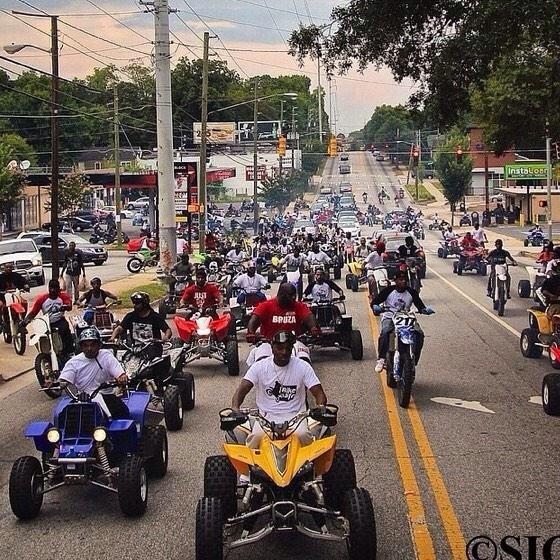 Bandidos94_'s tweet photo. C'est le HOOD nigga 🔫🇺🇸 http://t.co/TG2Ly8bvw8