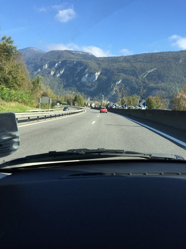 DavidGKirk's tweet photo. On our way through the Alps to Alba to buy some white truffles with @michaelcaines @Robert_SScown @michaelatdarts http://t.co/Hj3y2ZgvOF