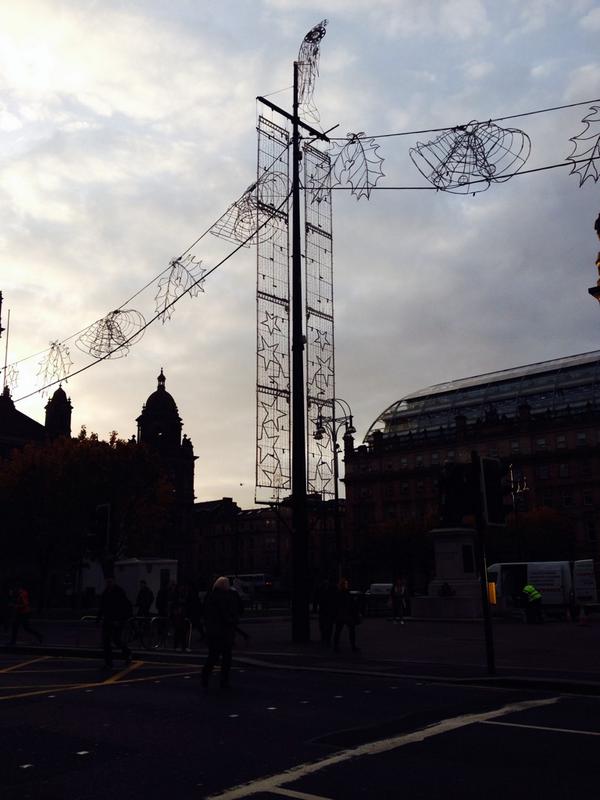 MandersRun's tweet image. Christmas arrives in Geoege Sq