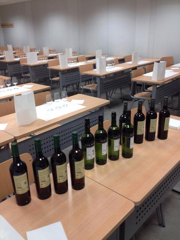 Seminario con <a href="/GByass/">Gonzalez Byass</a> en <a href="/UCAMGastronomia/">Campus de la Alimentación</a> con los alumnos de Análisis Sensorial y Alimentos de Calidad Diferenciada.