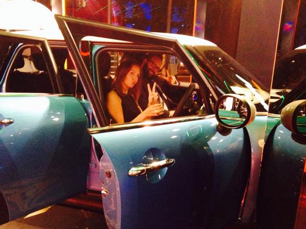 smallcarBIGCITY's tweet image. We were at the launch of the new 5 door MINI last night. #spacious #spookycocktails @MINIUK @MINI_ParkLane