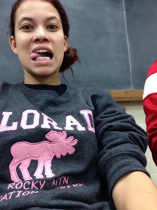 Do you think anyone would notice if I get my #titties out in class? http://t.co/OOi5S1dviT<a href="/tag/titties"class="tags">#titties</a>