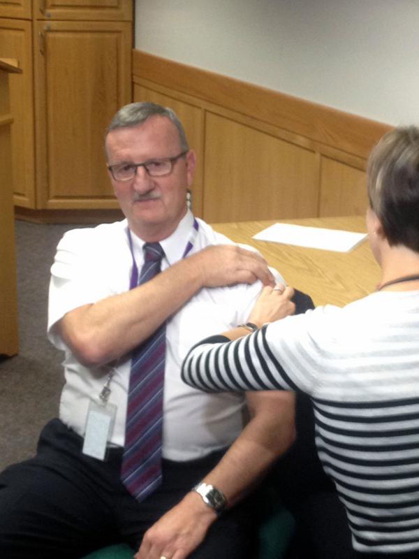 Viral worries? Protection for you and your children. Get your flu shot today. thunderbayflu.ca/Flu/Vaccines.h…