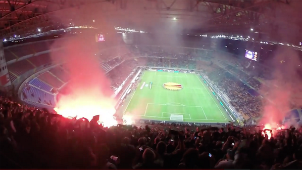 CroziFlo's tweet photo. Milan c'est chez nous ! #MaréeVerte #InterASSE #TeamASSE #SaintEtienneCoupeDEurope http://t.co/eMVIjaTgOz