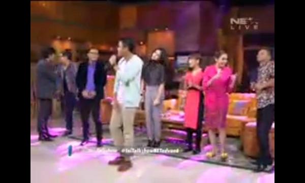 Aaja142Dewi's tweet photo. Mksh @Ini_Talkshow udh undang @rizky_febian kyseneng bingitt @newsuleprikitiw @andretaulany74 #IniTalkshowNETadvan6 http://t.co/A0HSJSbrMr