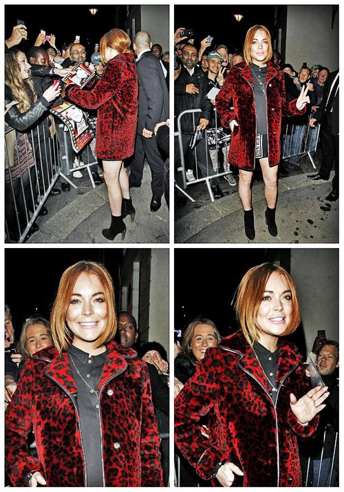 LohanItaly's tweet image. Lindsay Lohan seen leaving a performance of #speedtheplow at The Playhouse Theatre in London, UK on October 23, 2014.