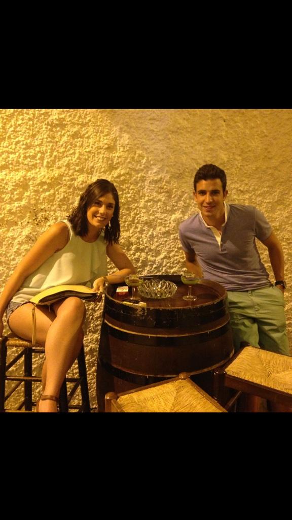 Felicidad es el momento que no tiene prisa y que no quieres dejar ir jamás.