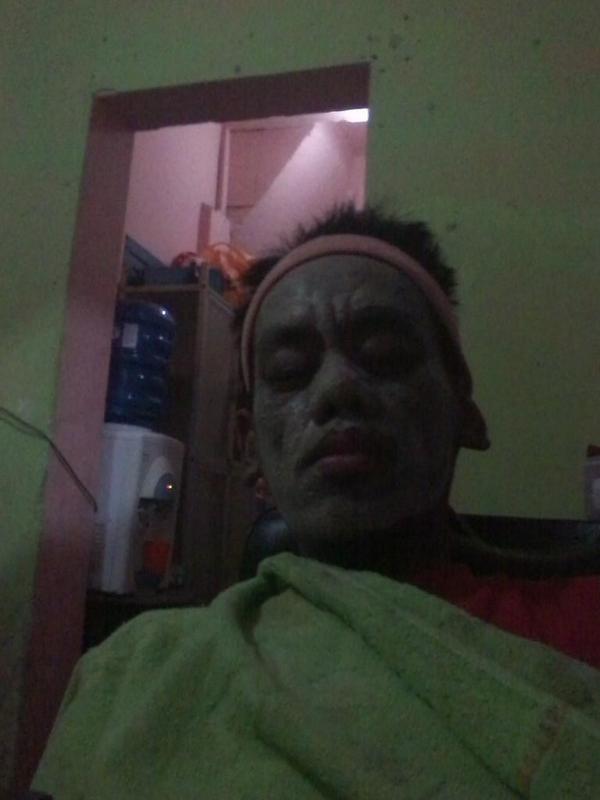 etta_archut's tweet photo. Perawatan tawwa.. http://t.co/3JMpzA1WEk