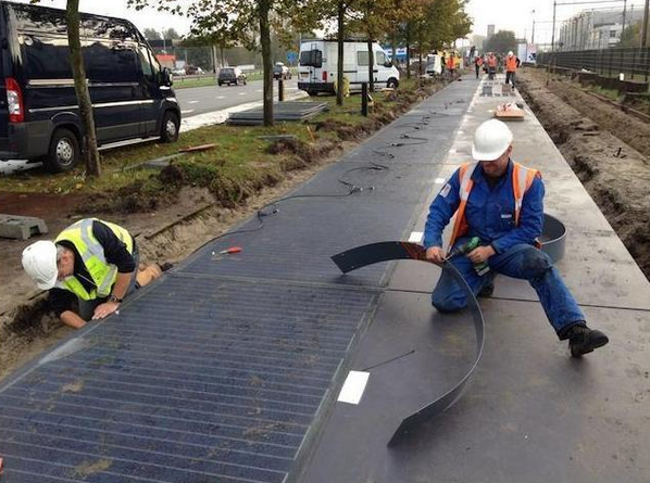 Velib's tweet photo. Découvrez la toute première piste cyclable solaire ! http://t.co/O08ppURI3l http://t.co/KGX1pXhY1U