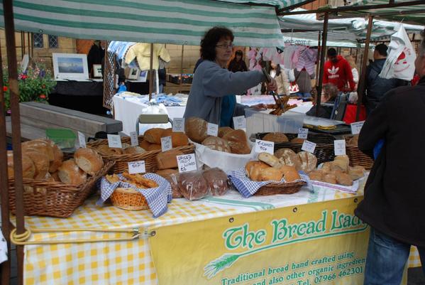 Looking for #realbread in #durham? Lesley aka the Breadlady will be <a href="/DurhamMarkets/">Durham Markets</a> this Saturday. <a href="/DurhamLocalFood/">DurhamLocalFood</a>