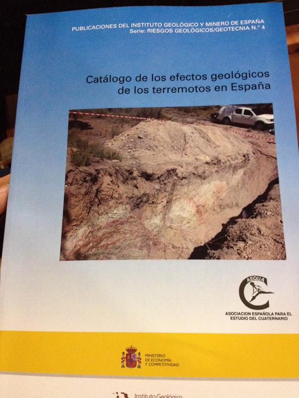xiscoroig's tweet photo. Entrega del nuevo catalogo de terremotos en España en @Iberfault cc/ @cgeologos @geocastaway @BHGeografiaUAB http://t.co/d7PZBzhTSi