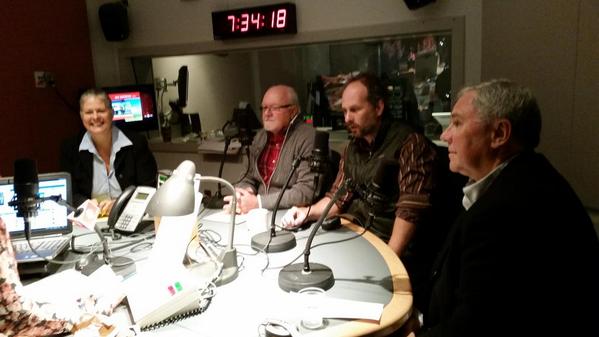 MarieCVeilleux's tweet image. Les candidats à la présidence de la Commission scolaire de Sherbrooke en studio.  #cppte avec MP Roy-Carbonneau.