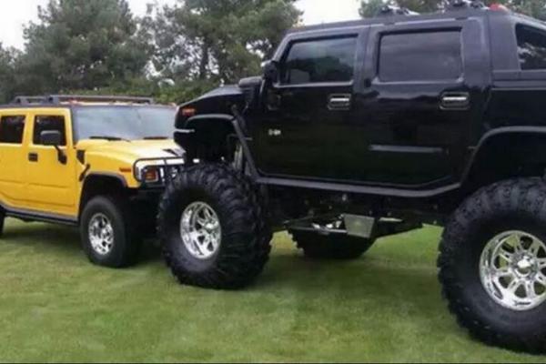 4X4ACTIONPACK's tweet photo. WHO SAID A HUMMER IS BIG ENOUGH !!!!
ARB FULL SPEC NADON INCHES 15/38/17' http://t.co/ITSSnEuAv9