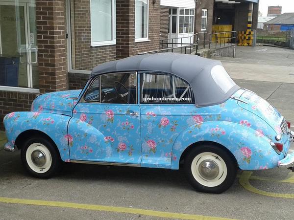 BDYouthZone's tweet photo. Look who we saw parked outside @GrahamandBrown it's @Doris_Minor ! http://t.co/Blt85boIVs