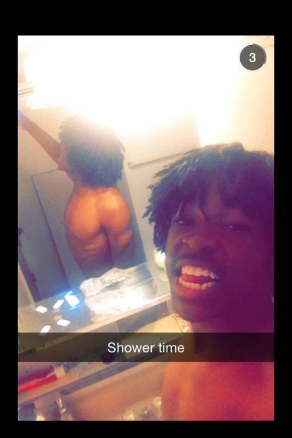 brokeproblems_'s tweet image. Who else thought it was an ass?