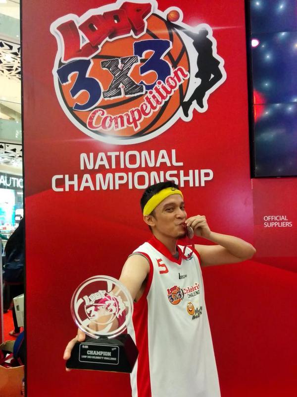 dblindonesia's tweet photo. Saatnya foto2!!! Mimin mauuuuuu kakaaaak! Tapi nasib jadi mimin ya motoin #ehcurhat :p @MyHappyBallers http://t.co/n2m1G04PjO