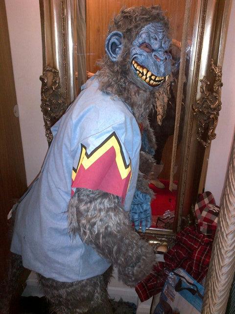 That time of year again, where Damon goes wild for Halloween http://t.co/aIIwAFKB5W<a href="/tag/gaga"class="tags"><span>#gaga</span></a>